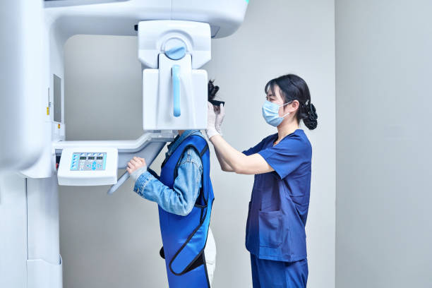 Best Emergency Dental Extractions in Oak Hill, FL
